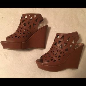 Madden Girl Wedges